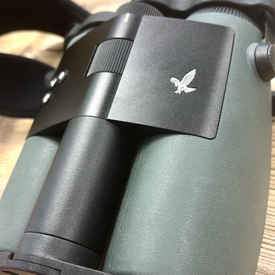 Swarovski Optik AX Visio 10x32