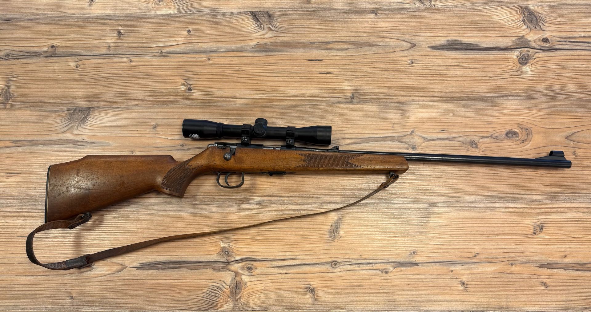 Repetierbüchse Anschütz .22lr