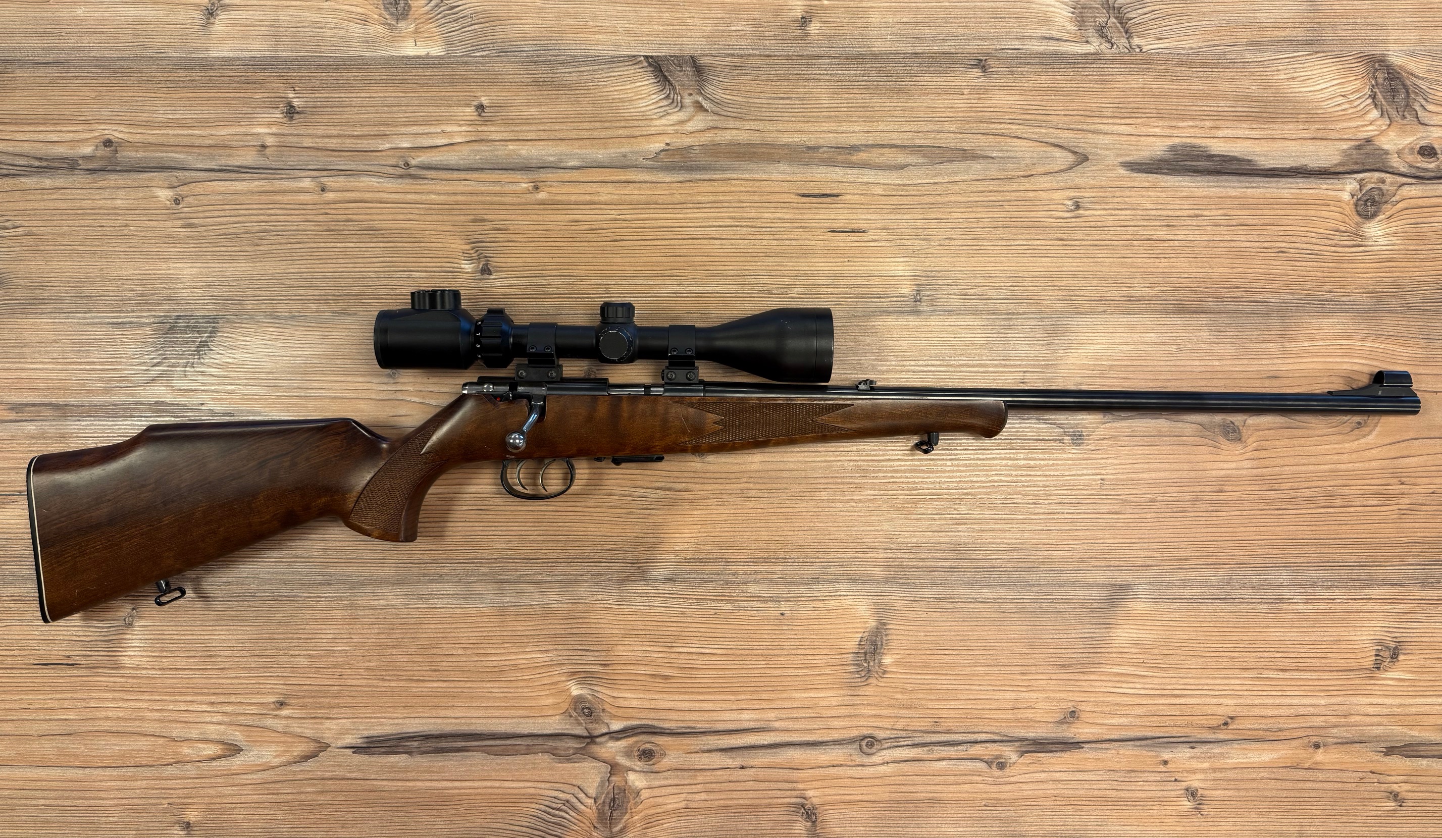 Repetierbüchse Anschütz .22 Magnum